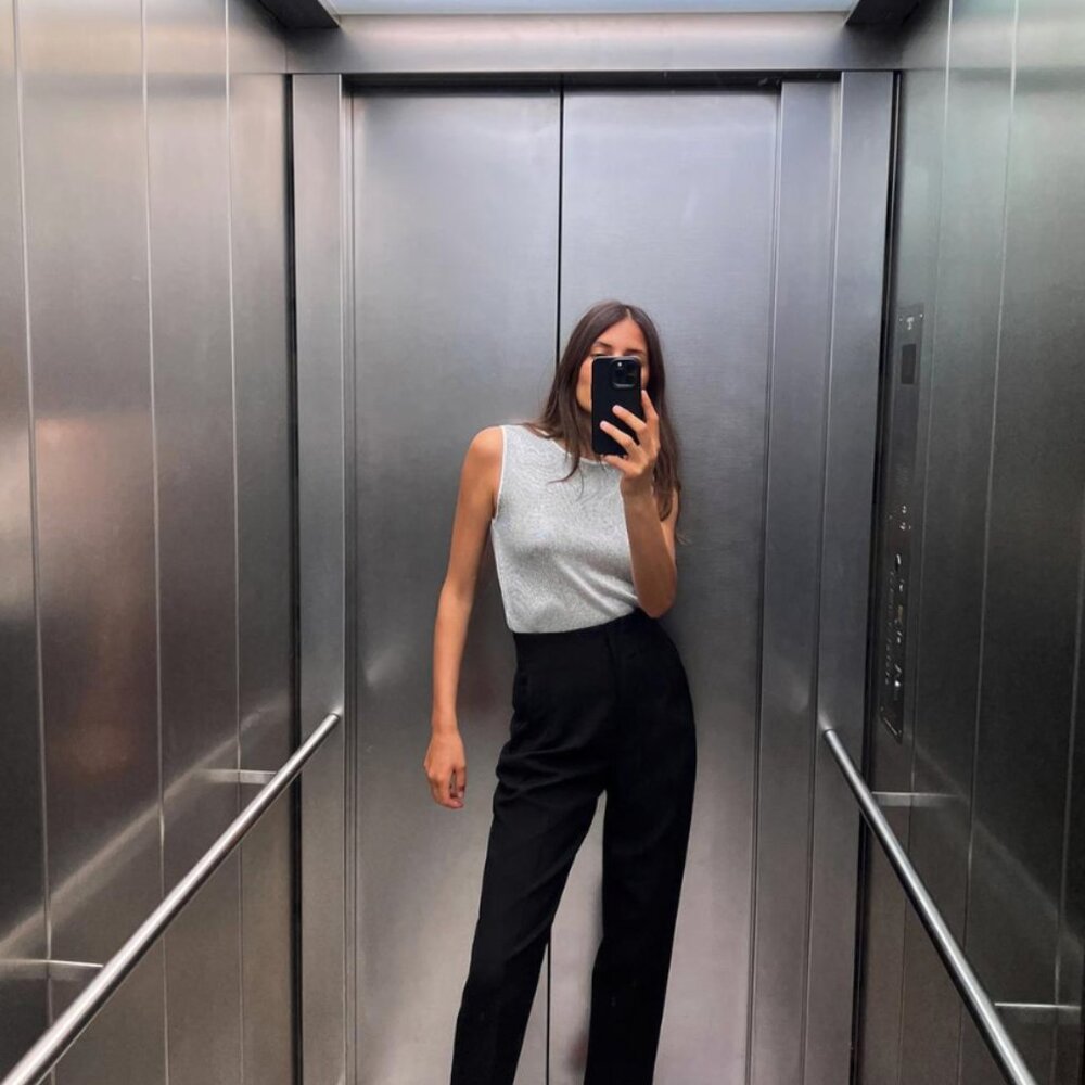 Zara - pants with high waist (US M) - Picture 3 of 3
